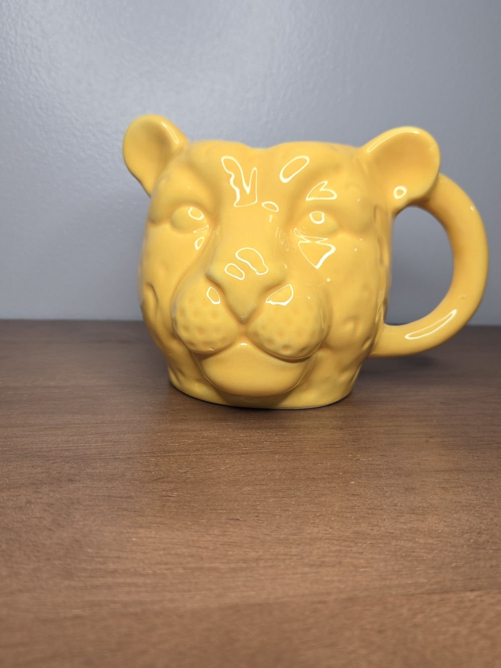 Yellow Ceramic Leopard Head Mug